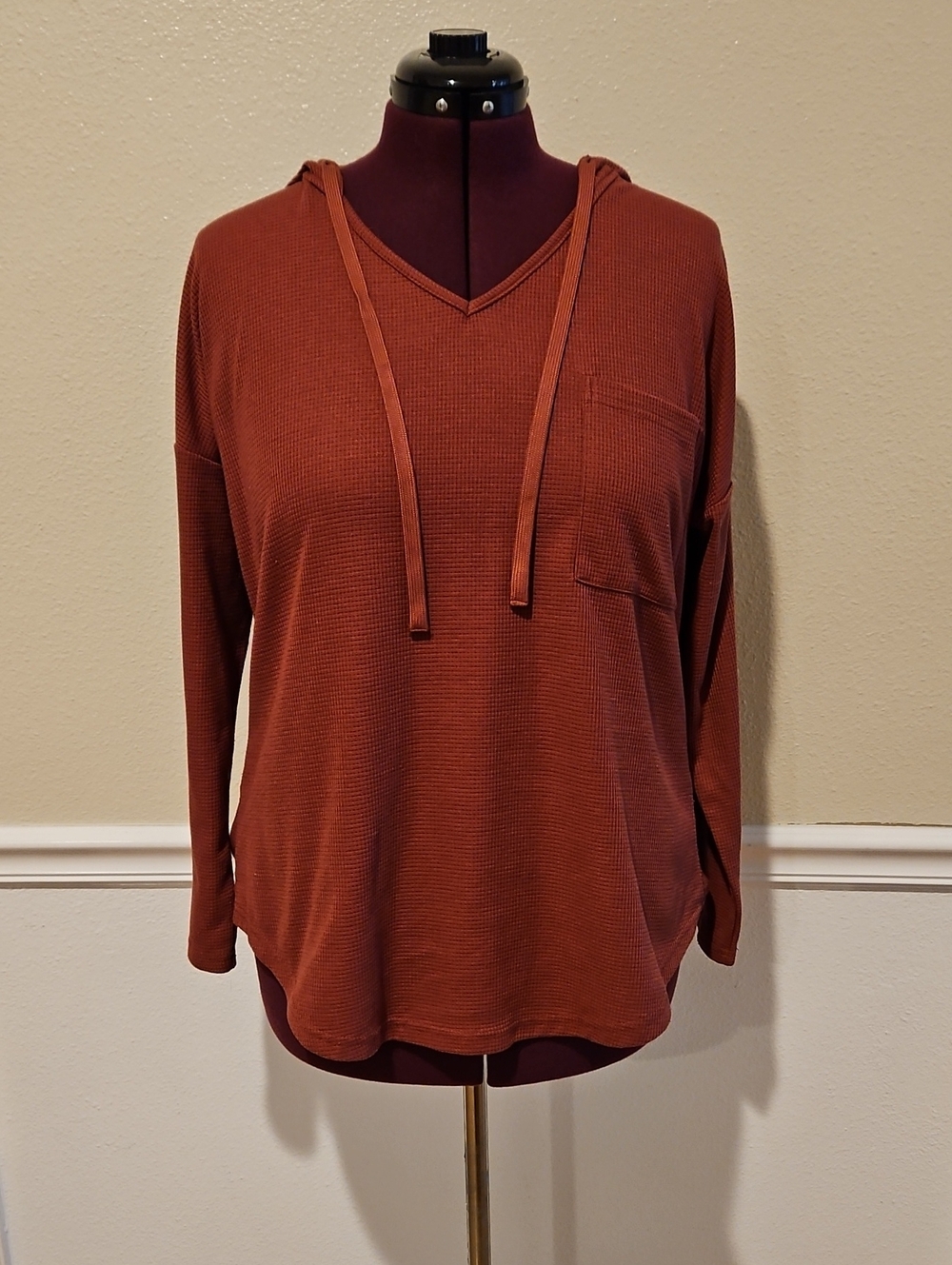 Relaxed Mauve Waffle-Knit Hooded Pullover Top